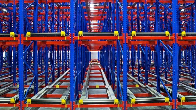 Push back pallet racking