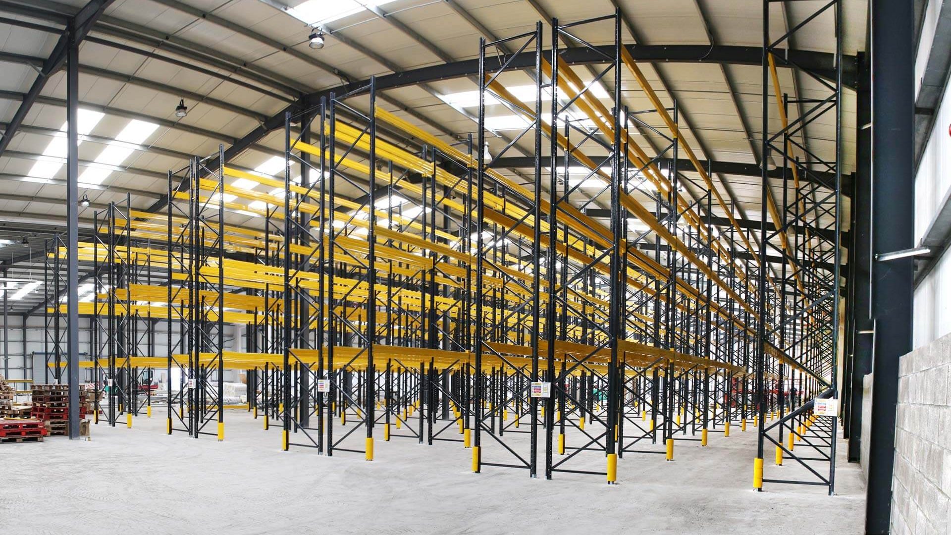 New pallet racking