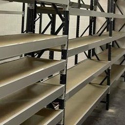 heavy-duty longspan shelving