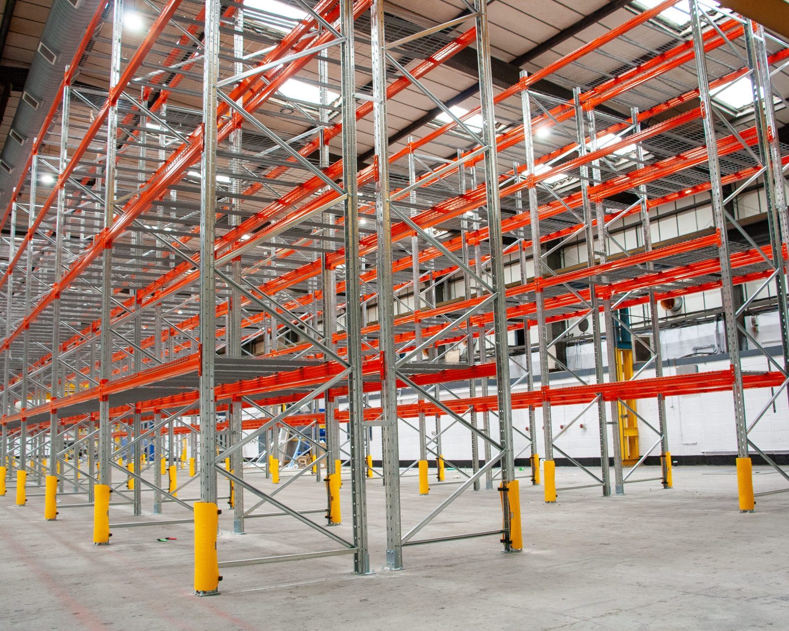 Used Adjustable Pallet Racking